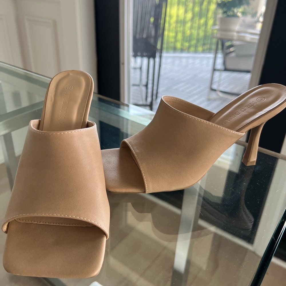 Wild Diva Lounge Tan Open Toe Mule Slip On Heels
